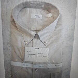 SIZE 2XT COOPER & STEWART (NEW) Khaki Short Sleeve Dress Shirt Lot #102